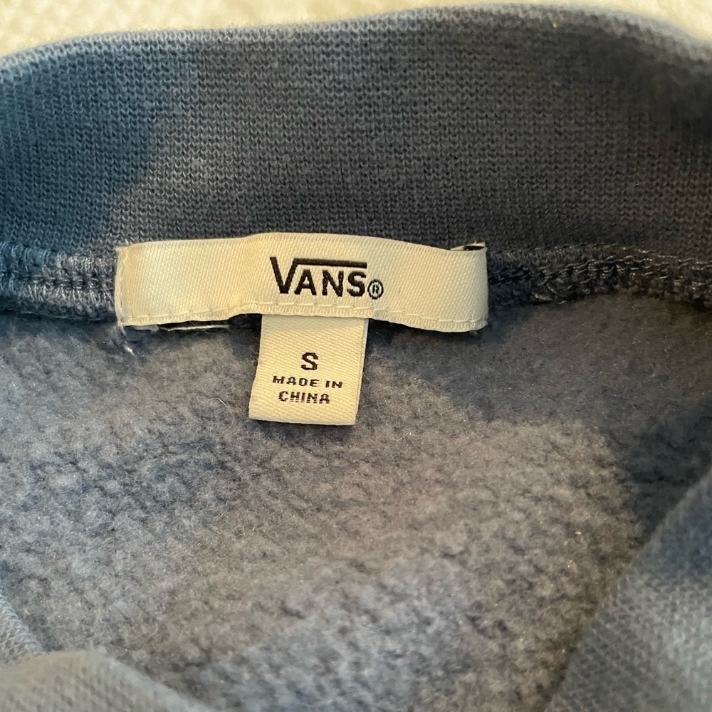 VANS Embroidered Flower Bouquet Crew Neck Sweatshirt Dusty Blue Grandma Vibes XS - Picture 8 of 10